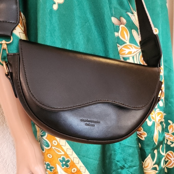 Structured FAUX Black Leather Crossbody Bag, EUC - Picture 2 of 15